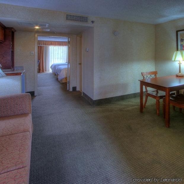 Hotel Mcm Elegante Hotel&suites – 3*
