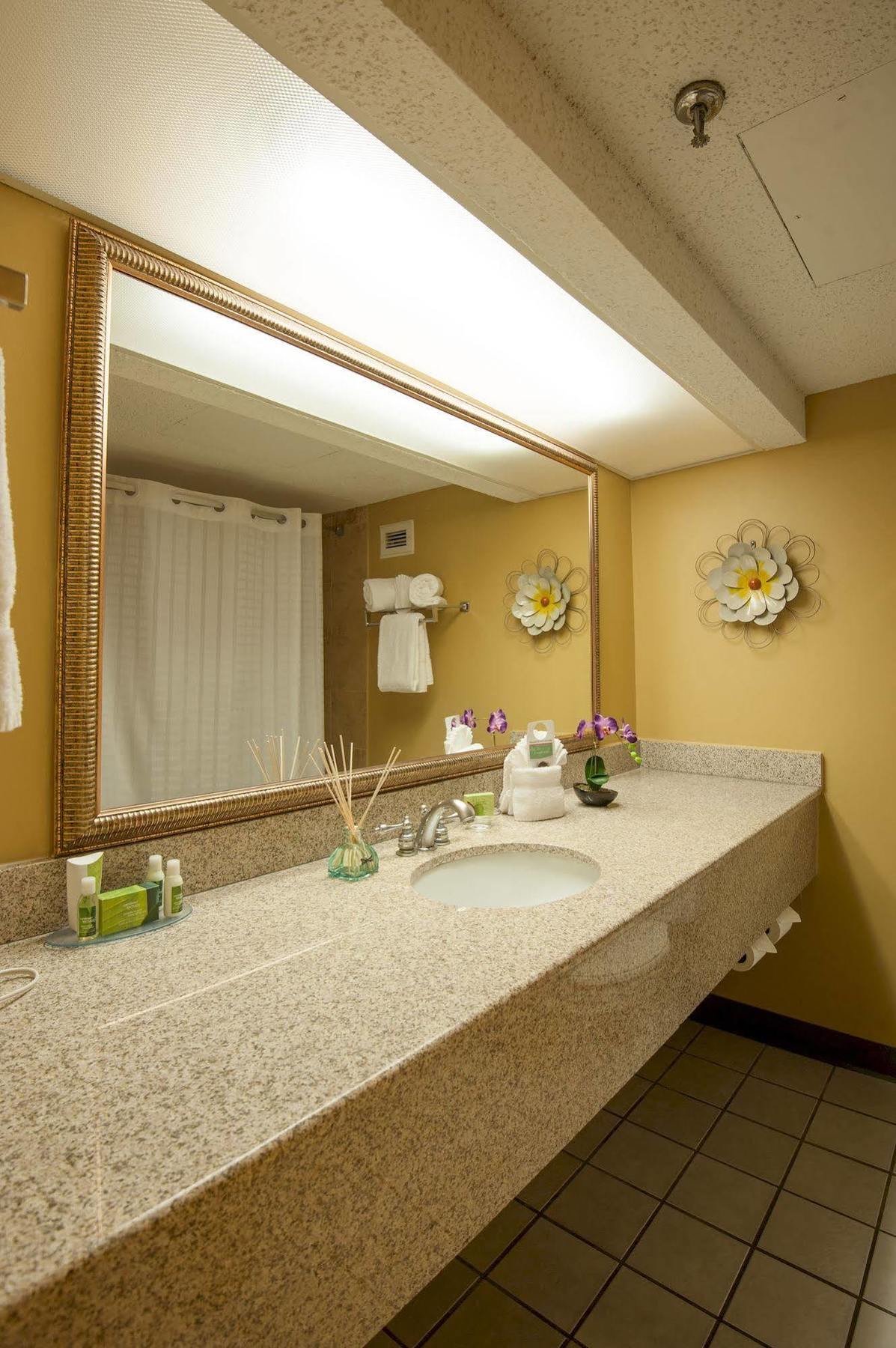 Mcm Elegante Hotel&suites – Hotel 3*